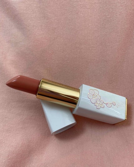 ピュア カラー クリスタル シアー リップスティック 01 クリスタル ベビー クリーム/ESTEE LAUDER/口紅を使ったクチコミ(2枚目)