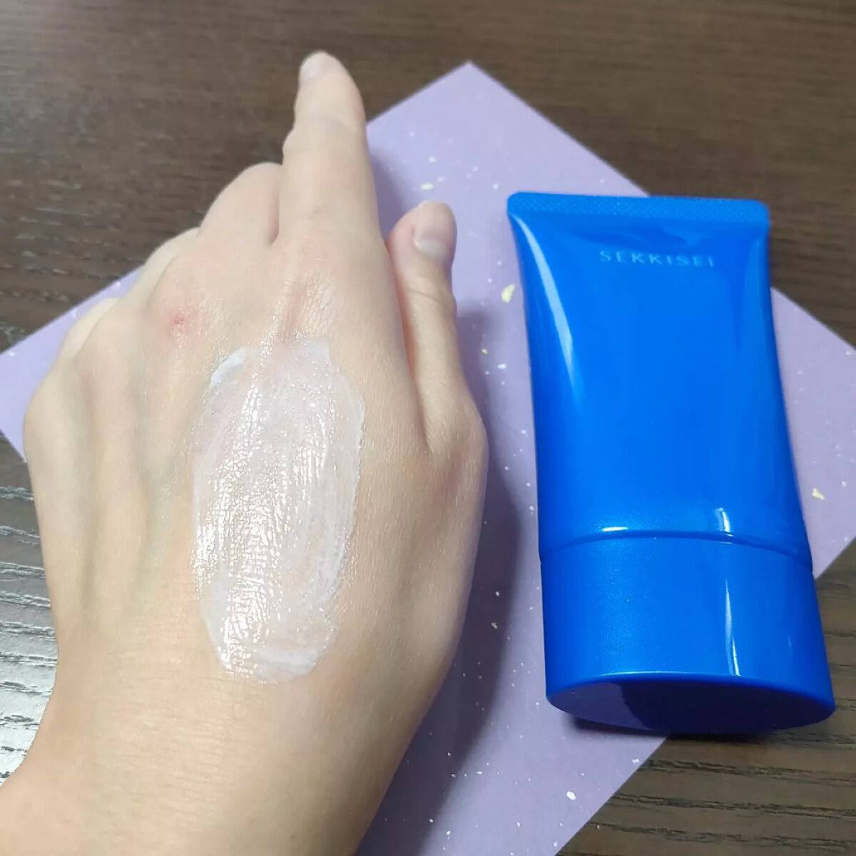 クリアウェルネス UVエッセンスジェル/雪肌精/日焼け止めジェルを使ったクチコミ(4枚目)