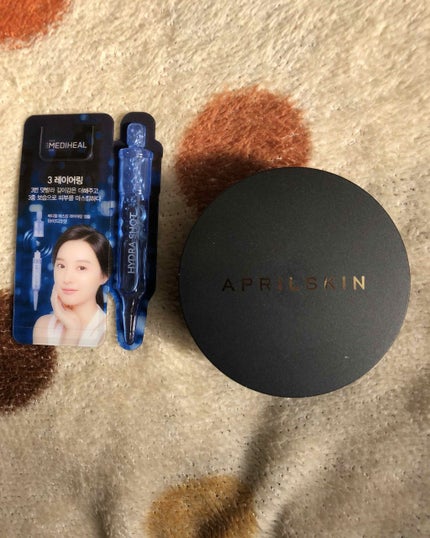 マジックスノークッション ブラック 2.0/APRILSKIN/クッションファンデーションを使ったクチコミ(1枚目)