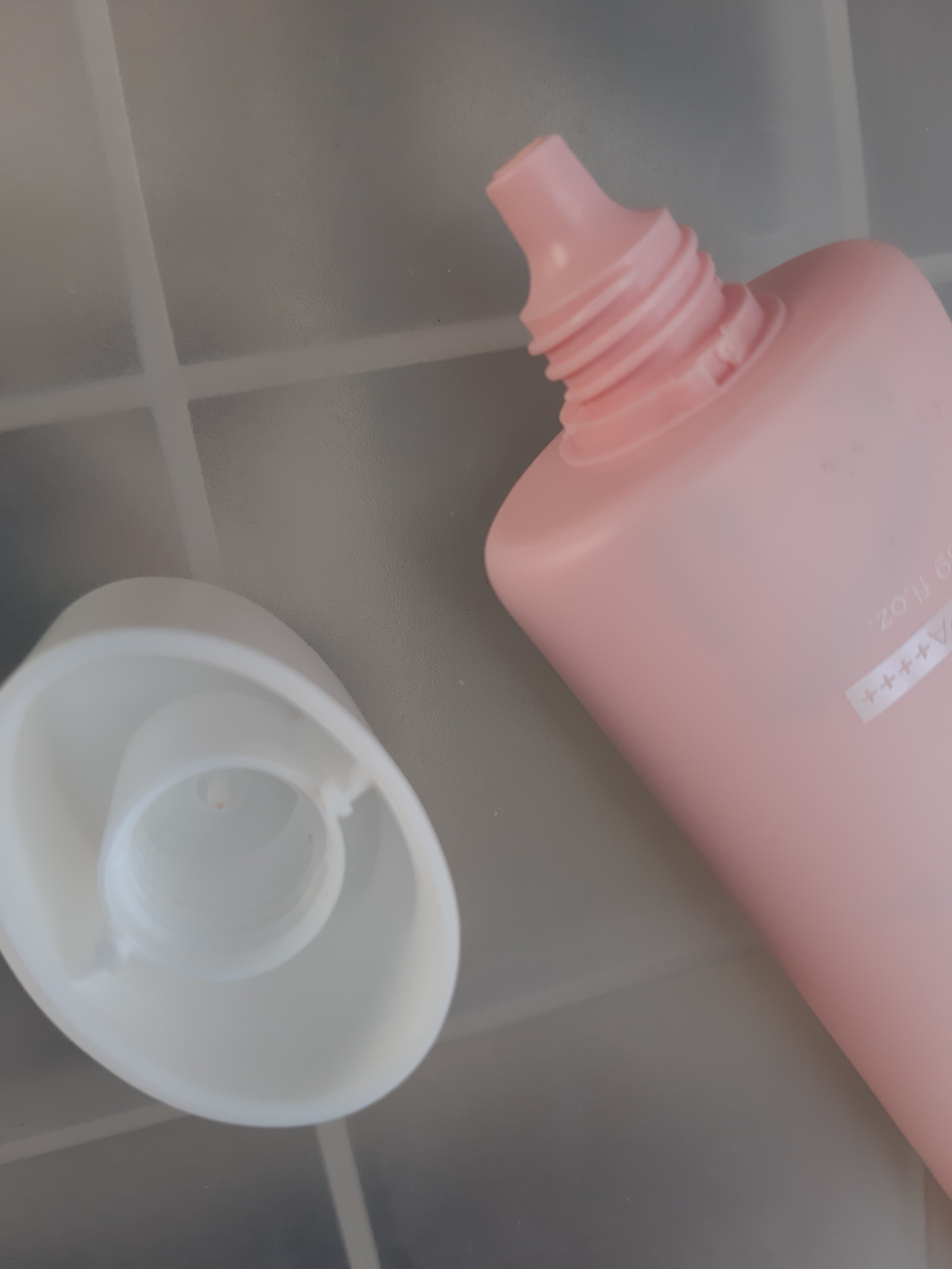 桃ナイアシン UVトーンアッププロテクション/Anua/化粧下地を使ったクチコミ（3枚目）