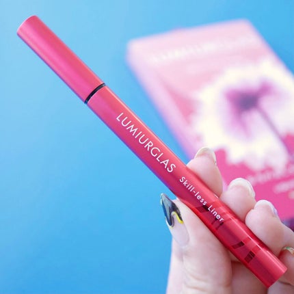 スキルレスライナー/LUMIURGLAS/リキッドアイライナーを使ったクチコミ(3枚目)