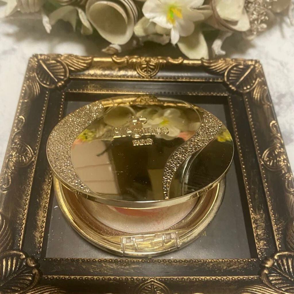 ブリス オーラ/Elégance/パウダーチークを使ったクチコミ(2枚目)