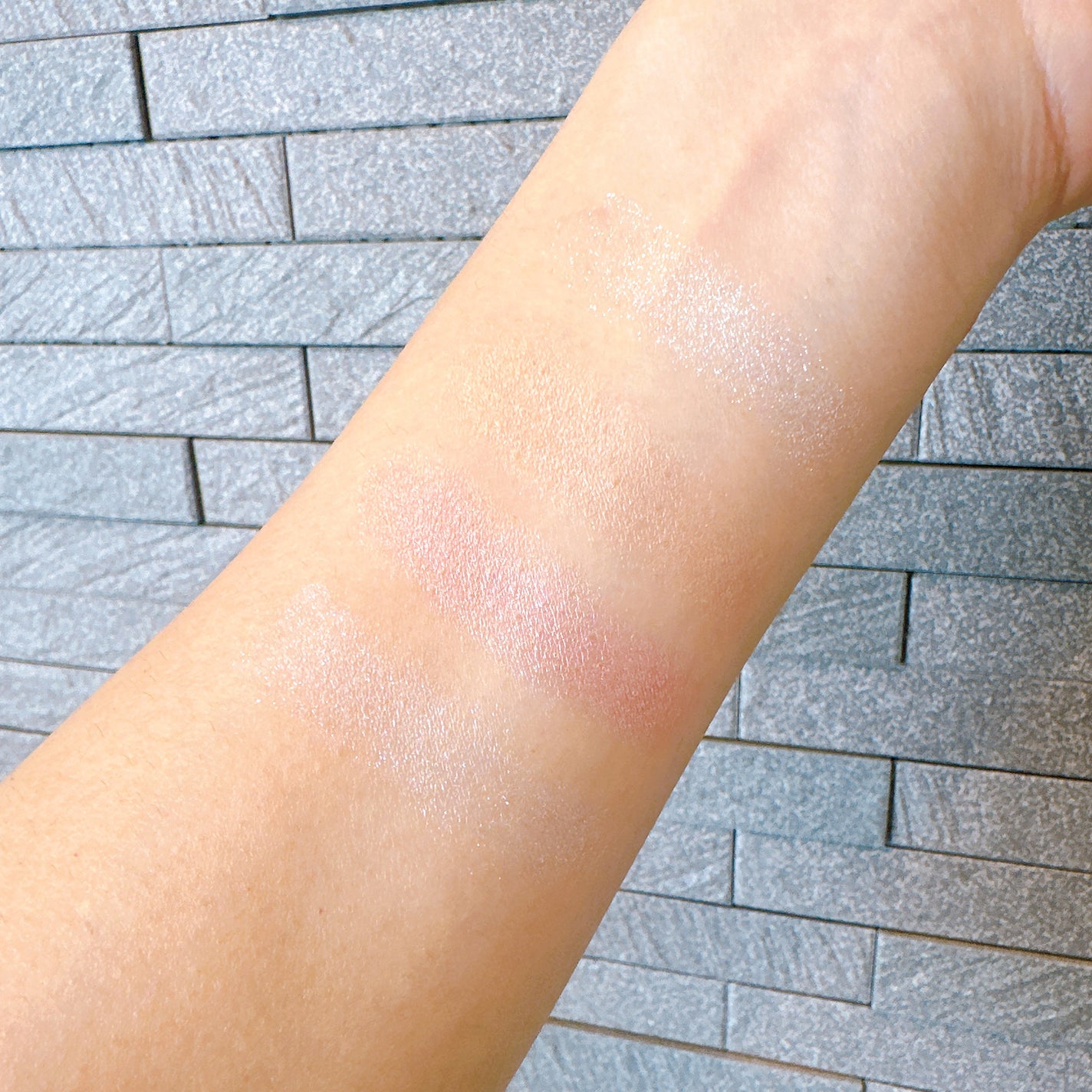 ディオール バックステージ フェイス グロウ パレット/Dior/ハイライトを使ったクチコミ(5枚目)