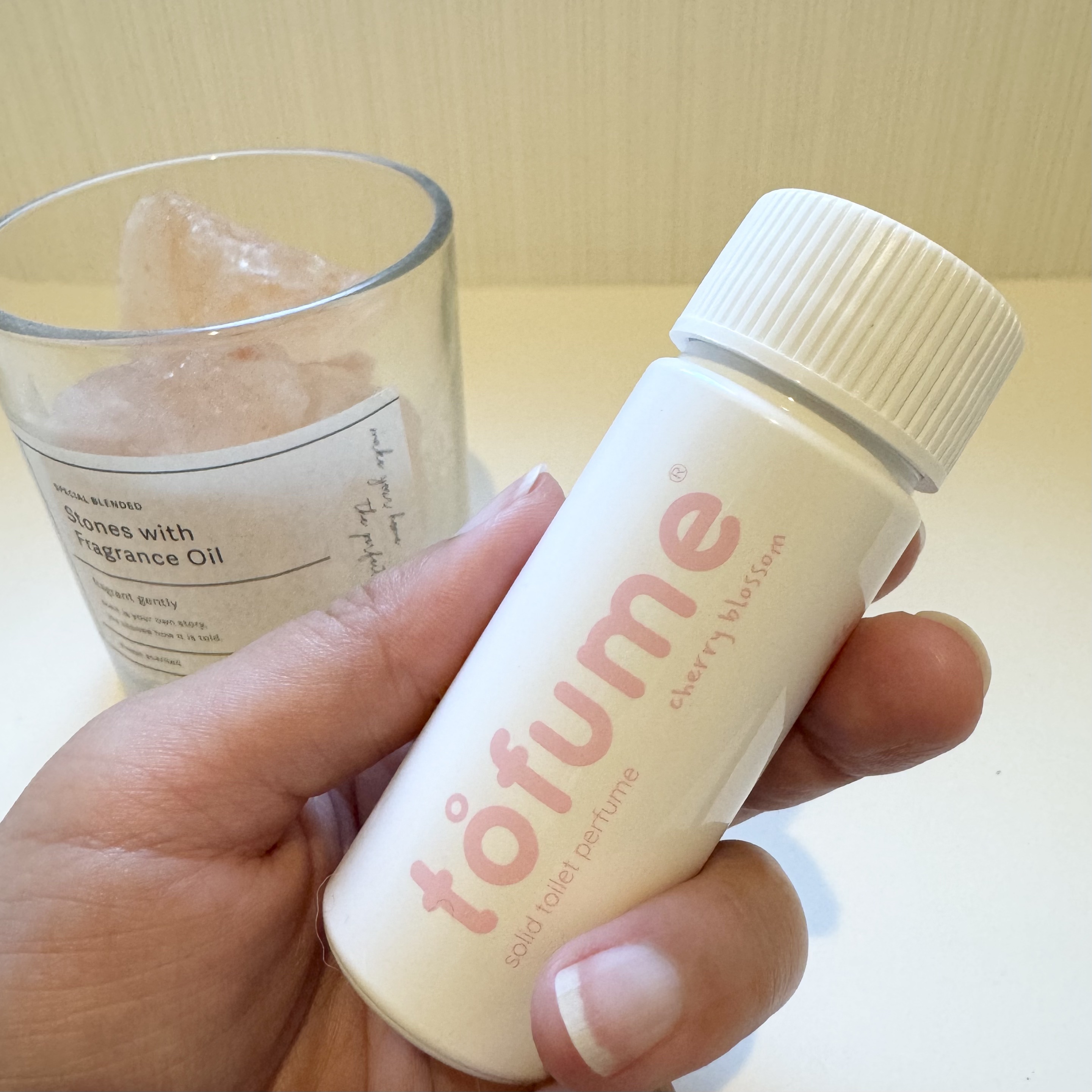 トフューム トイレットパフューム チェリーブロッサム/オンユアライフ/その他を使ったクチコミ（2枚目）