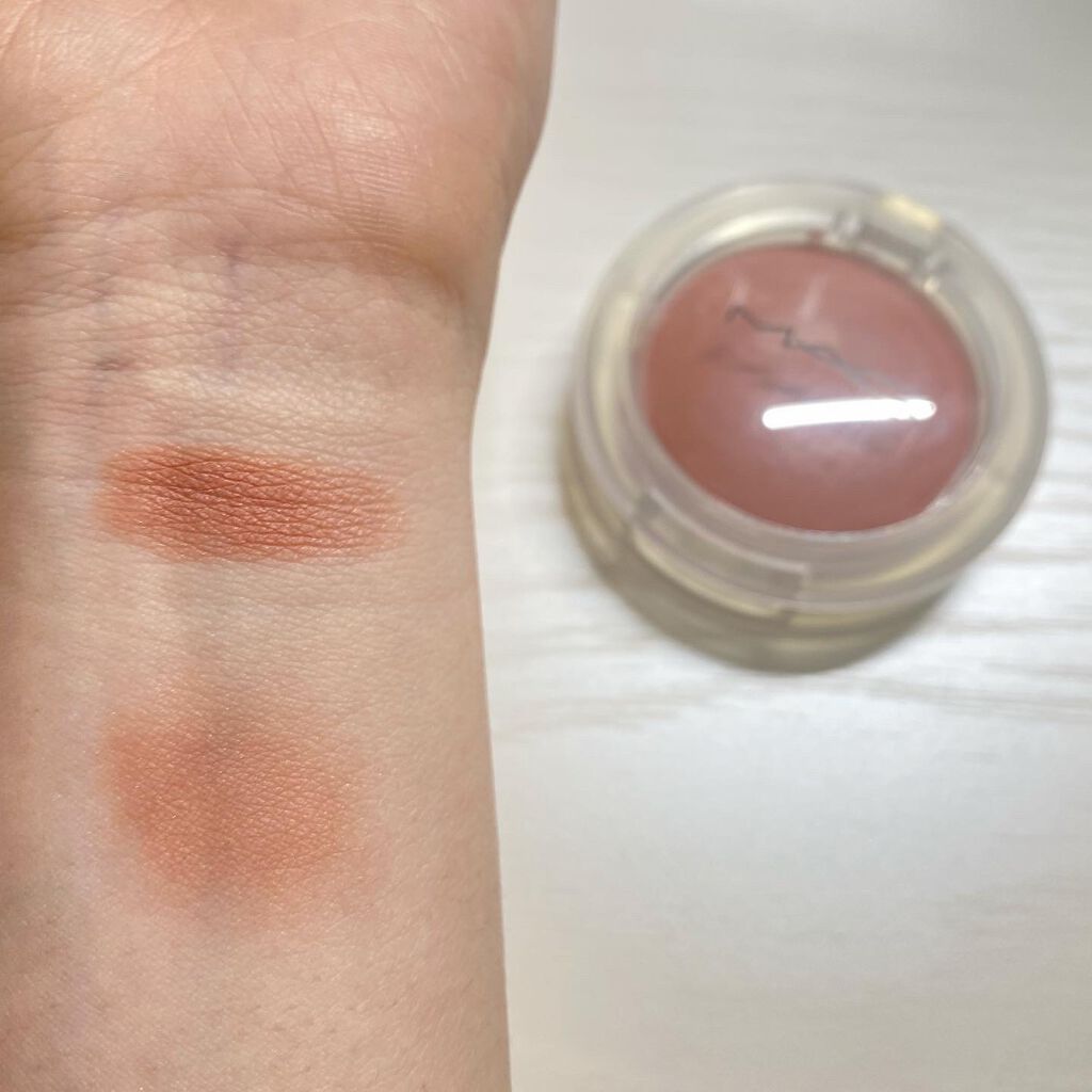 グロー プレイ ブラッシュ ブラッシュ, プリーズ/M・A・C/ジェル・クリームチークを使ったクチコミ（2枚目）