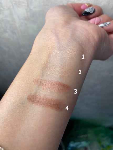 シルキースフレアイズ/キャンメイク/アイシャドウパレットを使ったクチコミ(2枚目)