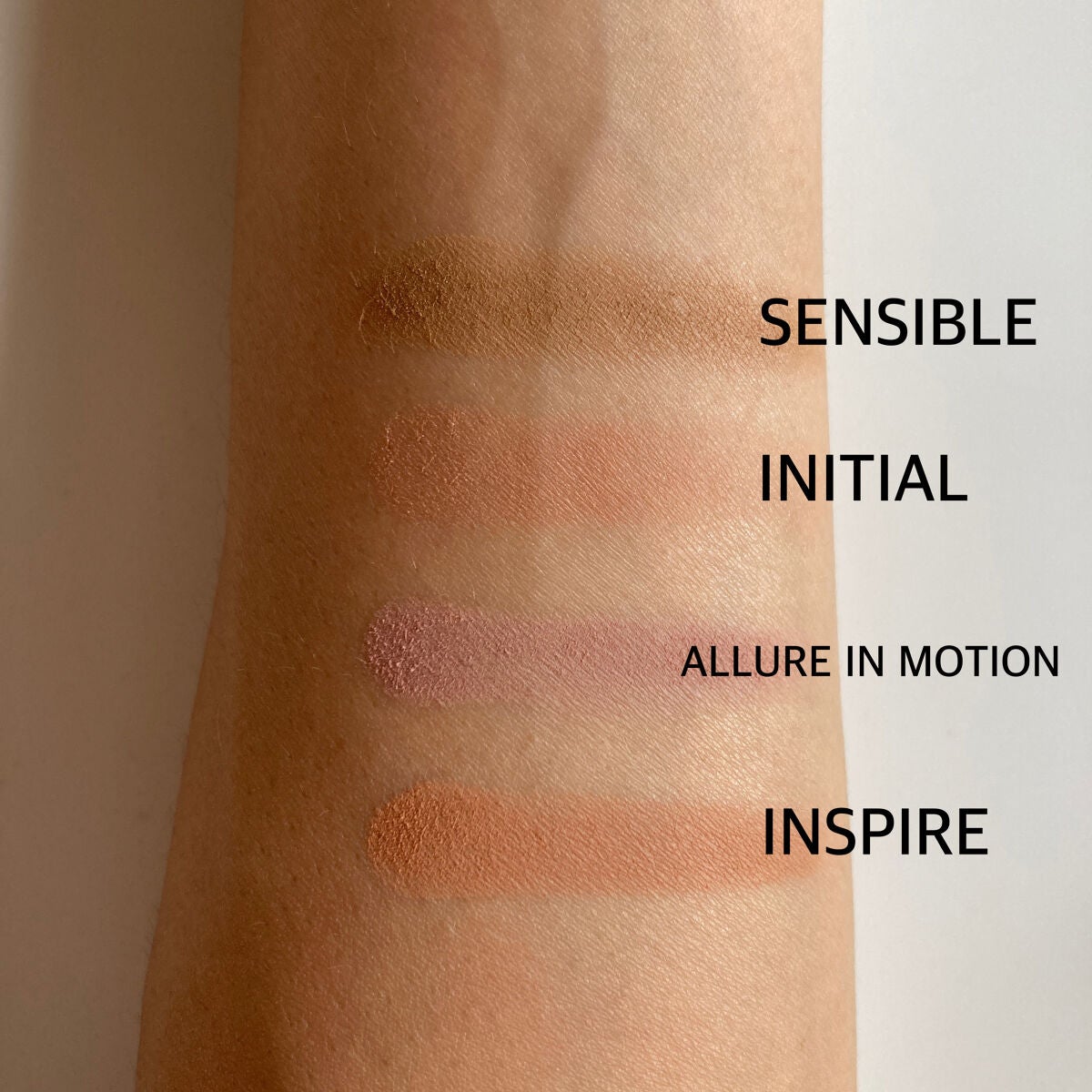 ニューデップスアイシャドウ/hince/単色アイシャドウを使ったクチコミ(2枚目)