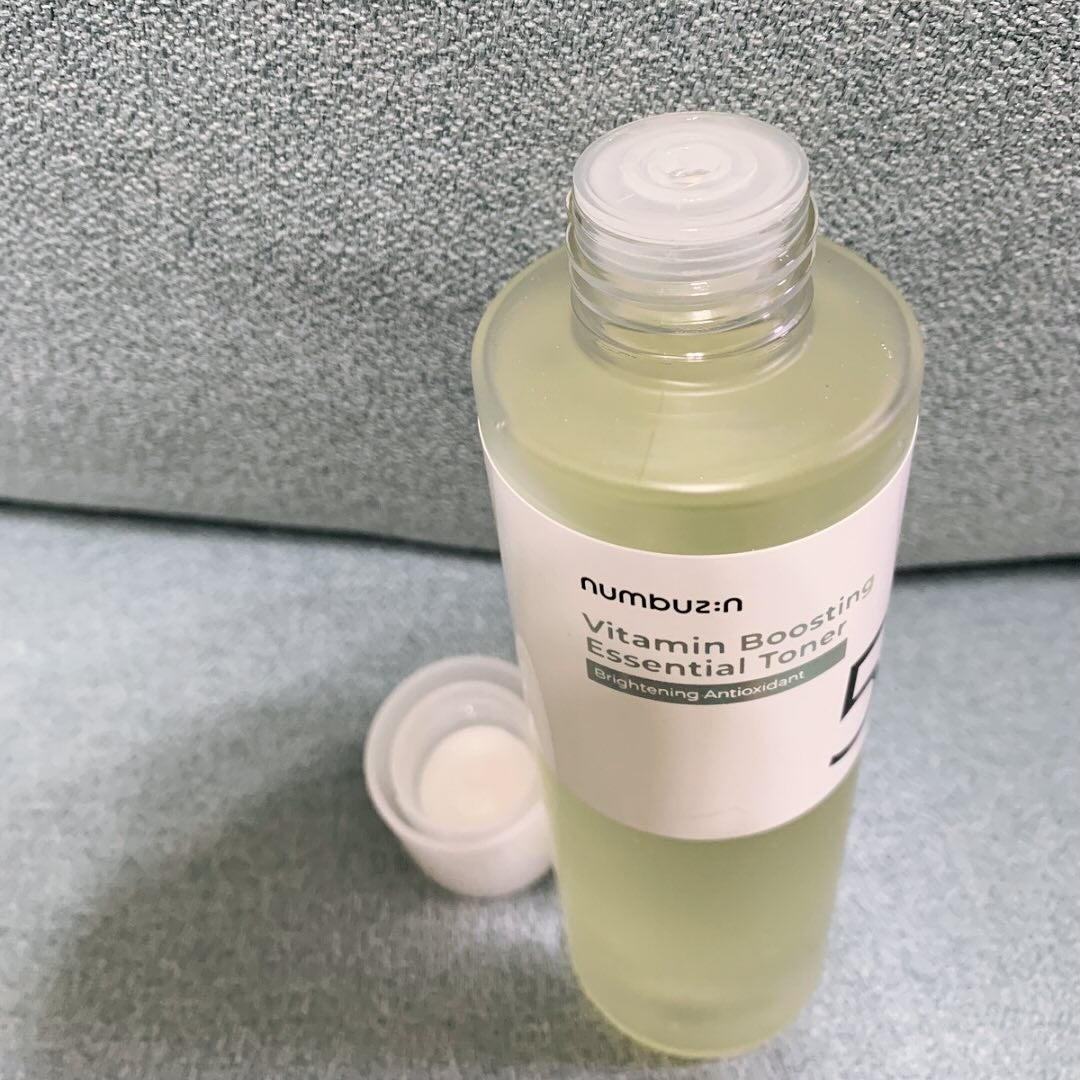 5番 白玉グルタチオンCエッセンシャルトナー/numbuzin/化粧水を使ったクチコミ(2枚目)