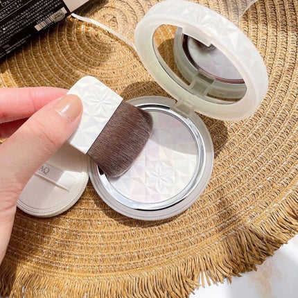 AQ オーラ リフレクター/DECORTÉ/プレストパウダーを使ったクチコミ(4枚目)