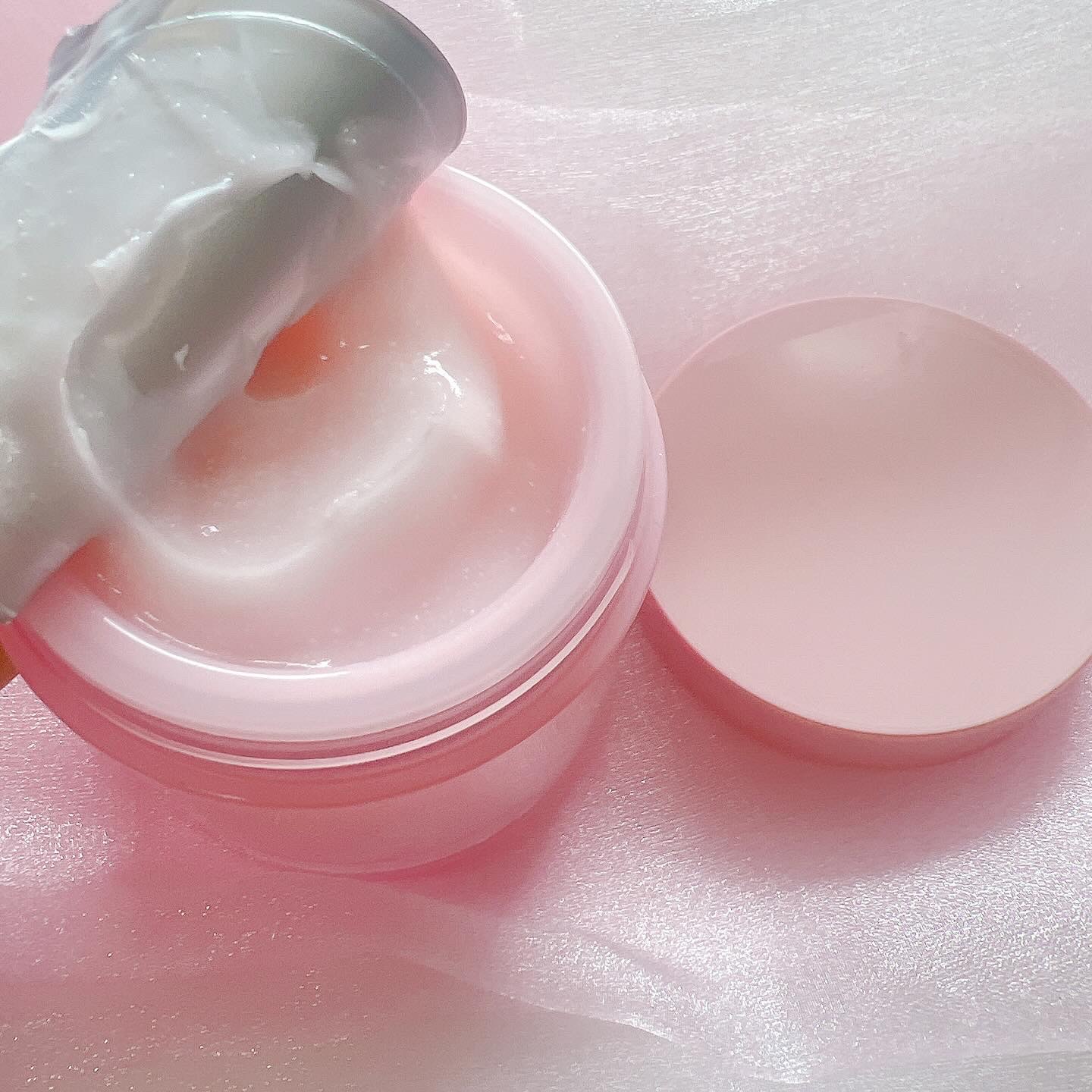 バウンシースリーピングマスク/LANEIGE/フェイスクリームを使ったクチコミ（2枚目）