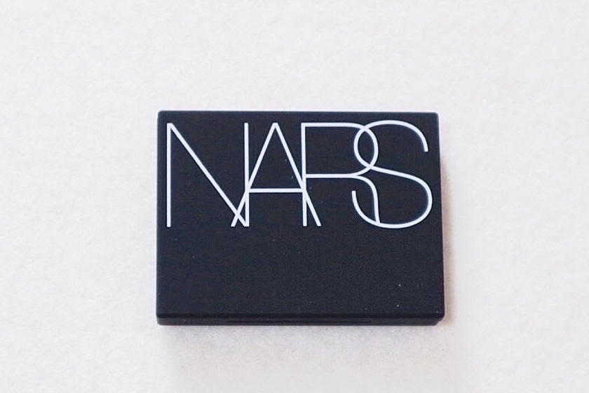 ライトリフレクティングセッティングパウダー　プレスト　N/NARS/プレストパウダーを使ったクチコミ（2枚目）
