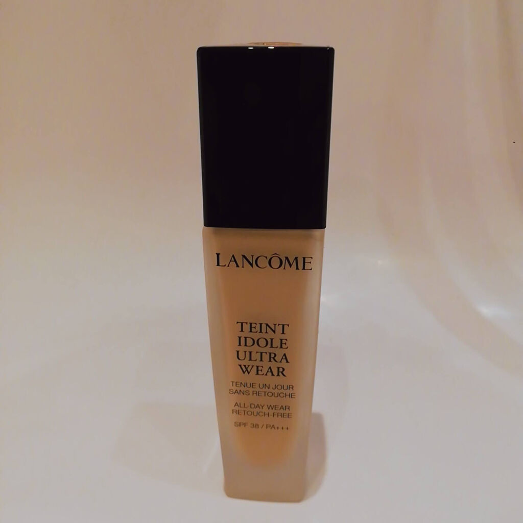 タンイドル ウルトラ ウェア リキッド B-01/LANCOME/リキッドファンデーションを使ったクチコミ（1枚目）
