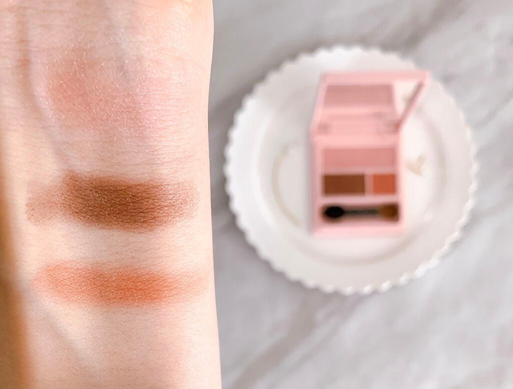 フーミー アイシャドウパレット/WHOMEE/アイシャドウパレットを使ったクチコミ(2枚目)