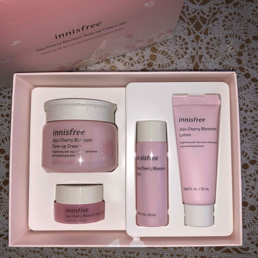 チェリーブロッサム ジェリークリーム N/innisfree/フェイスクリームを使ったクチコミ（1枚目）