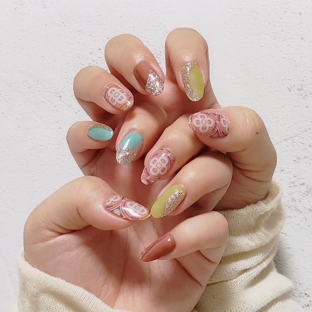 ohora DASHING DIVA ネイルシール まとめ売り 250枚以上 ジェルネイル ohora ネイルシール ストーン ブラシ まとめ売り｜Yahoo