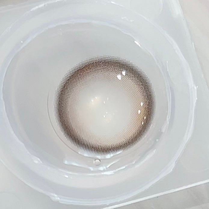 エバーカラーワンデーミリモア/エバーカラー/ワンデー(1DAY)カラコンを使ったクチコミ(2枚目)