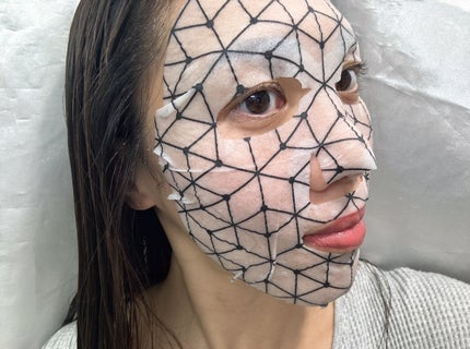 イルミグラフェイシャルシートマスク/IVIHI/シートマスク・パックを使ったクチコミ(4枚目)