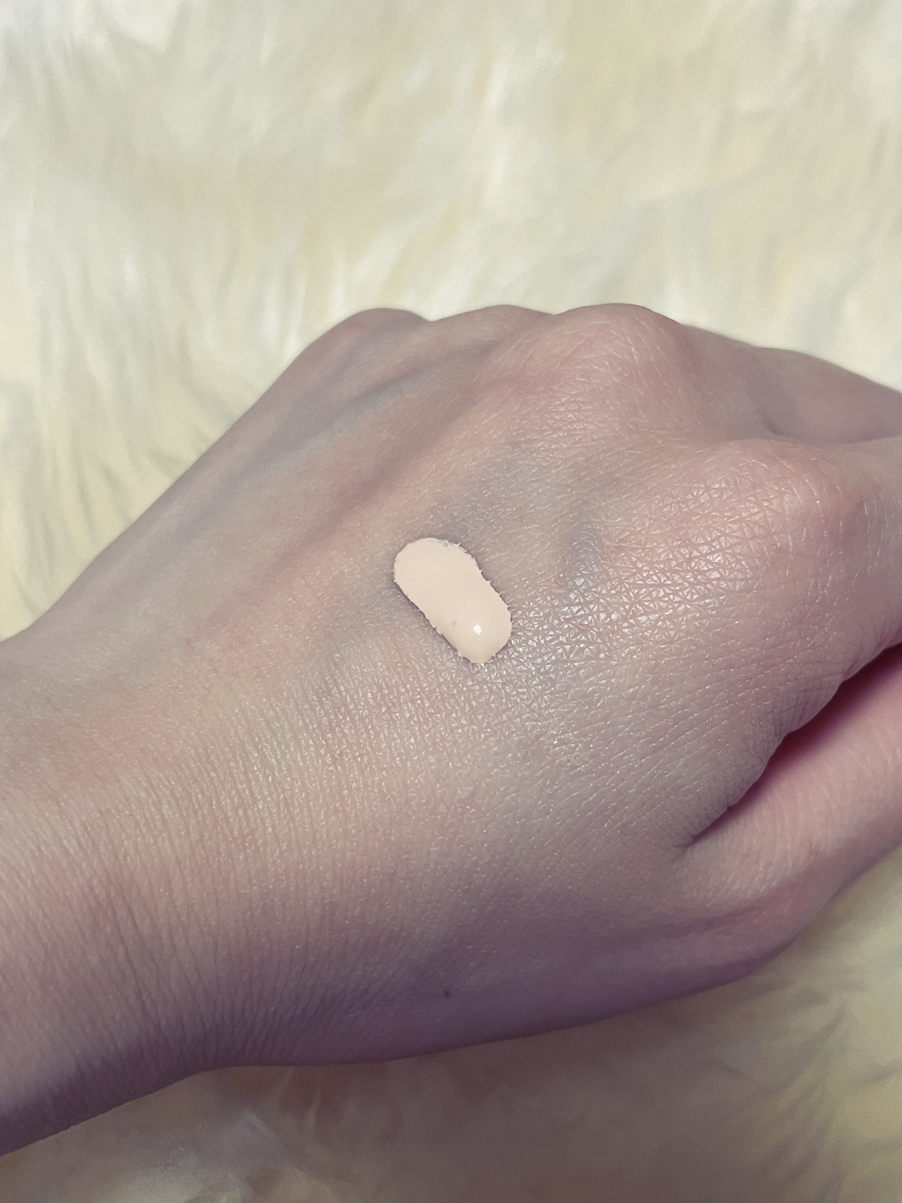 モイスチュアライジング ファンデーション プライマー 01/PAUL & JOE BEAUTE/化粧下地を使ったクチコミ（3枚目）