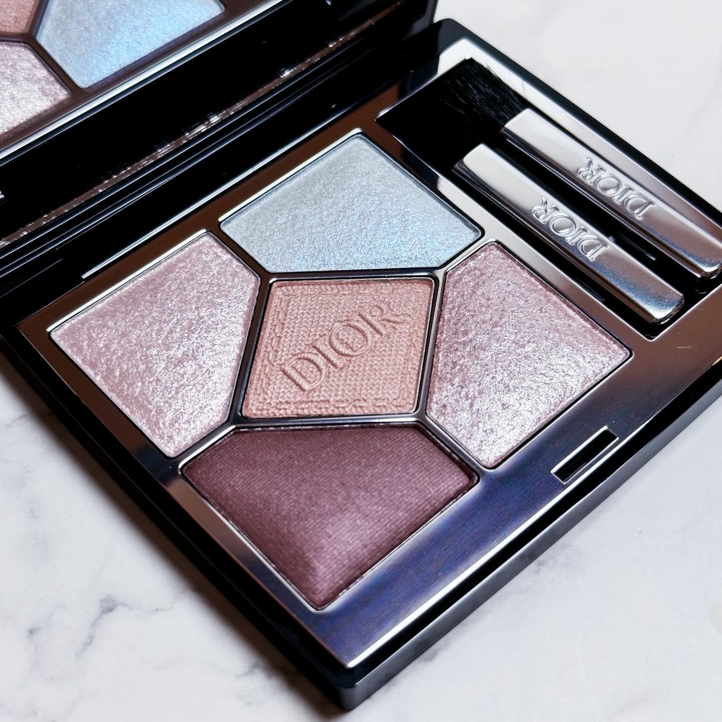 ディオールショウ サンク クルール/Dior/アイシャドウを使ったクチコミ（1枚目）