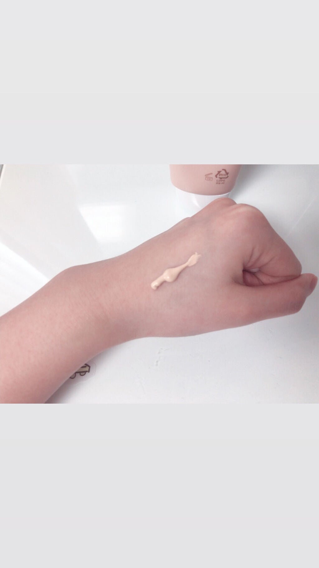 3番 ノーファンデ陶器肌トーンアップクリーム/numbuzin/化粧下地を使ったクチコミ(4枚目)