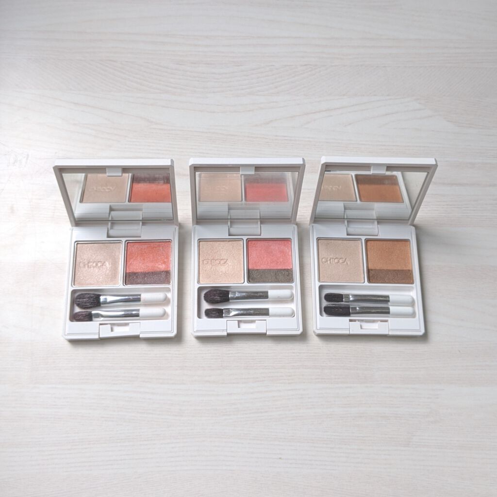 フローレスグロウ リッドテクスチャー アイシャドウ/CHICCA/アイシャドウパレットを使ったクチコミ（1枚目）