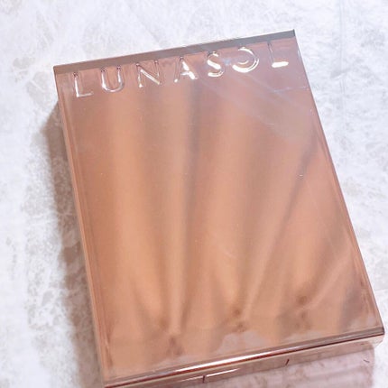 アイカラーレーション/LUNASOL/アイシャドウパレットを使ったクチコミ(2枚目)