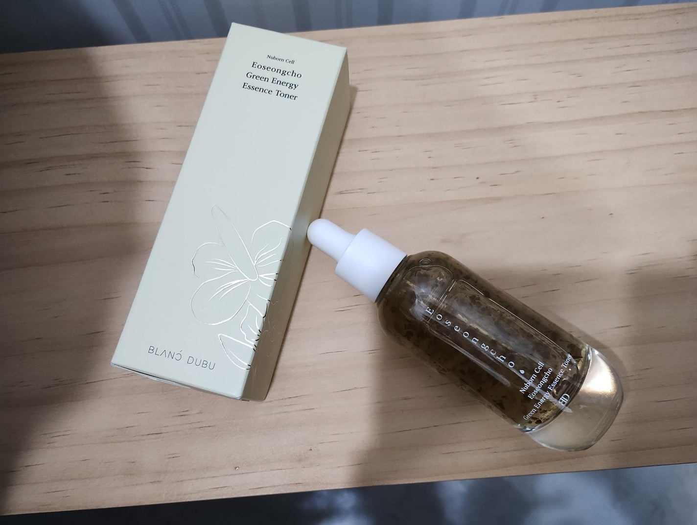 mcgroupakiko on LIPS 「今は季節ではないのでお花の写真がありませんが、自宅の庭には毎年..」(4枚目)