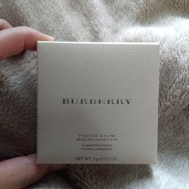 フレッシュグロウ ハイライター 04. ROSE GOLD/BURBERRY/パウダーハイライトを使ったクチコミ（1枚目）