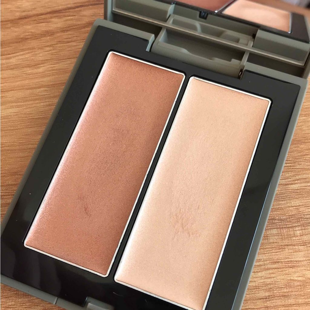 THREE シマリング グロー デュオ/THREE/クリームハイライトを使ったクチコミ(2枚目)