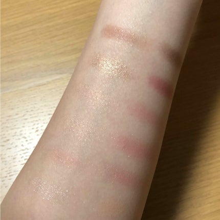 バレンタインボックス2 ピーチパレット/VAVI MELLO/アイシャドウパレットを使ったクチコミ(2枚目)