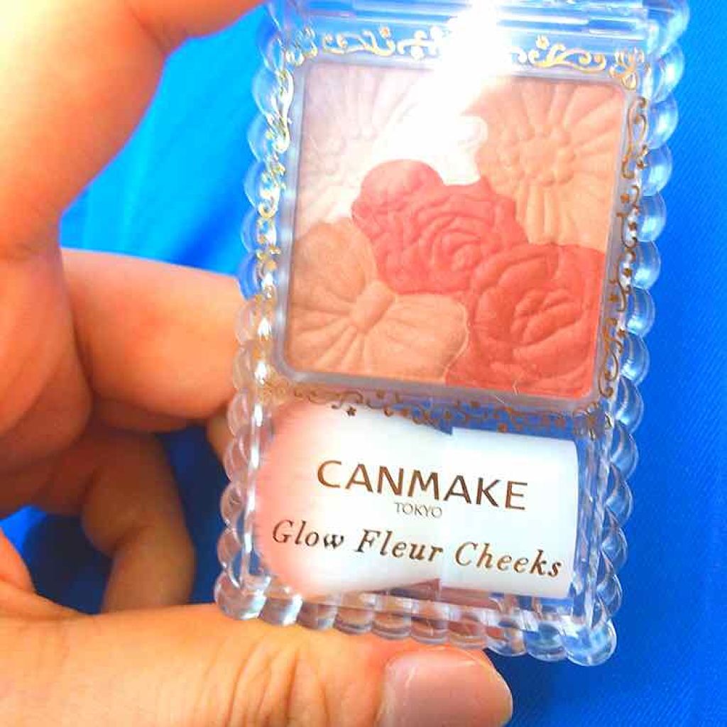 グロウフルールチークス/キャンメイク/パウダーチークを使ったクチコミ（1枚目）