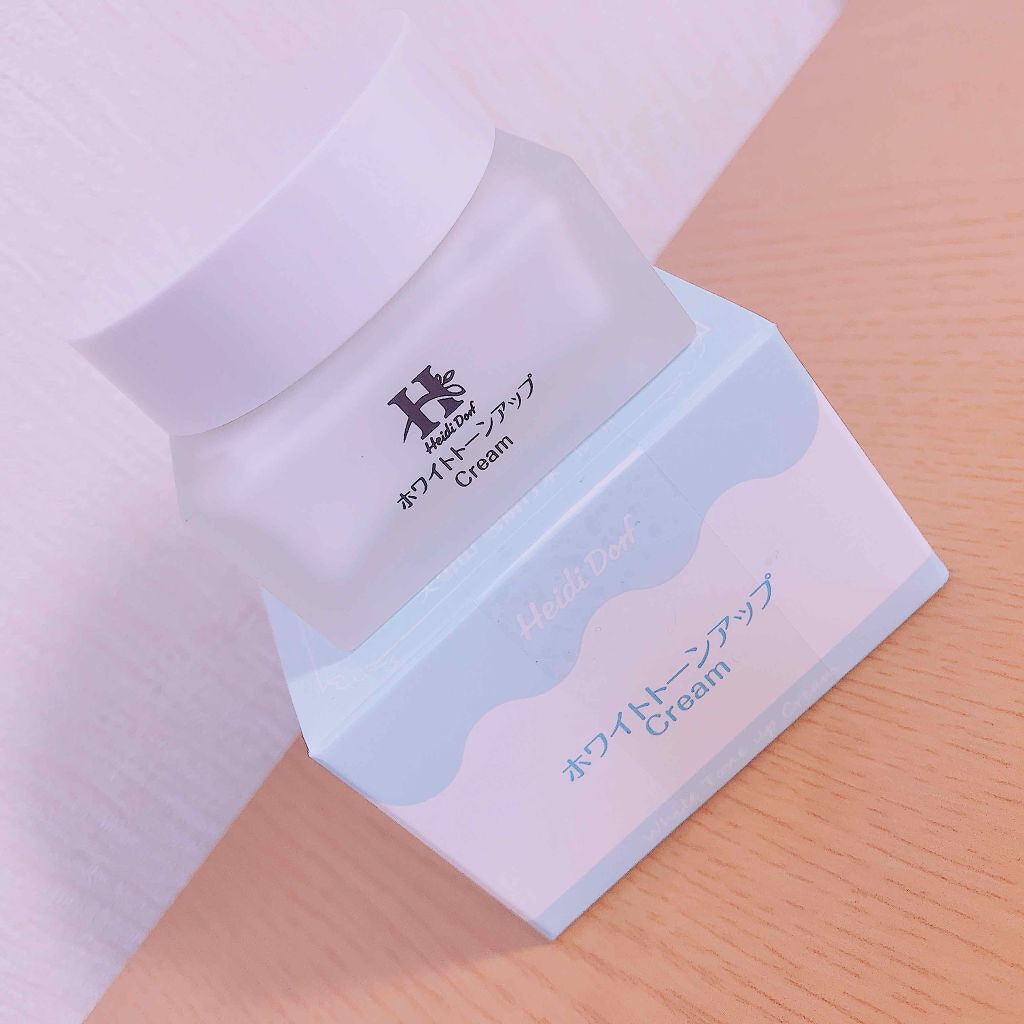 ミルキーホワイト クリーム/ハイジドルフ/化粧下地を使ったクチコミ（1枚目）