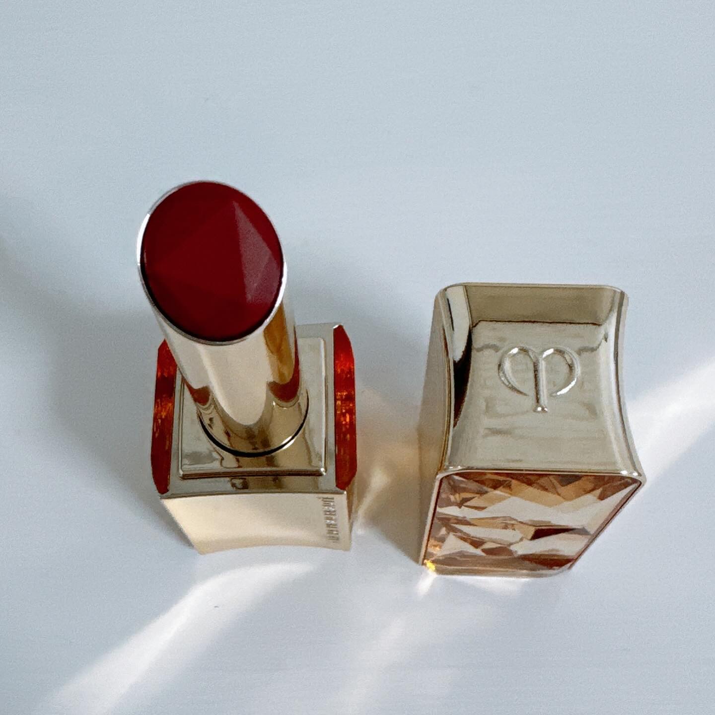 クレ・ド・ポー ボーテ ル・ルージュプレシュー 2 Scarlet Diamond/クレ・ド・ポー ボーテ/口紅を使ったクチコミ（2枚目）