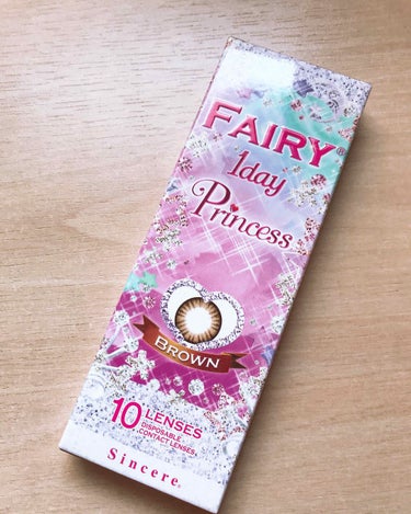 FAIRY(フェアリー) ワンデー プリンセス ブラウン 10枚入り
B.C. 8.7 DIA 14.2
茶色で、ふちの色がはっきりとしています！
ナチュラルと言うよりは、カラコンを入れているのがしっか