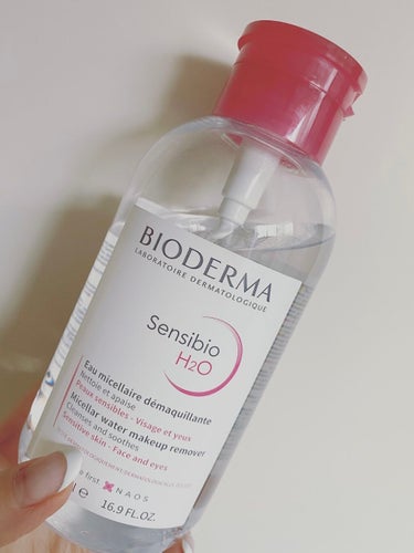 BIODERMA⋆︎*
サンシビオ エイチツーオーD
⁡
※お久しぶりすぎる投稿となります
⁡
以前にも紹介したことのある商品です🌈
【洗顔/クレンジング水】
⁡
今回はなんと片手プッシュポンプタイプが