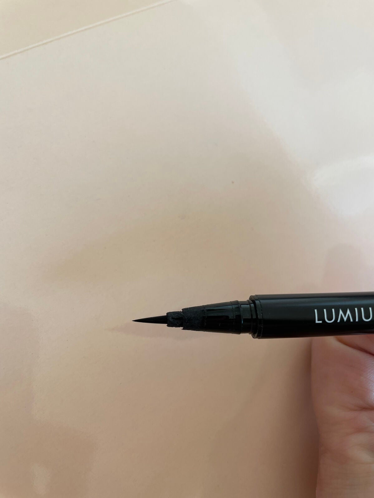 スキルレスライナー/LUMIURGLAS/リキッドアイライナーを使ったクチコミ(2枚目)