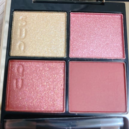 シグニチャー カラー アイズ/SUQQU/アイシャドウパレットを使ったクチコミ(1枚目)