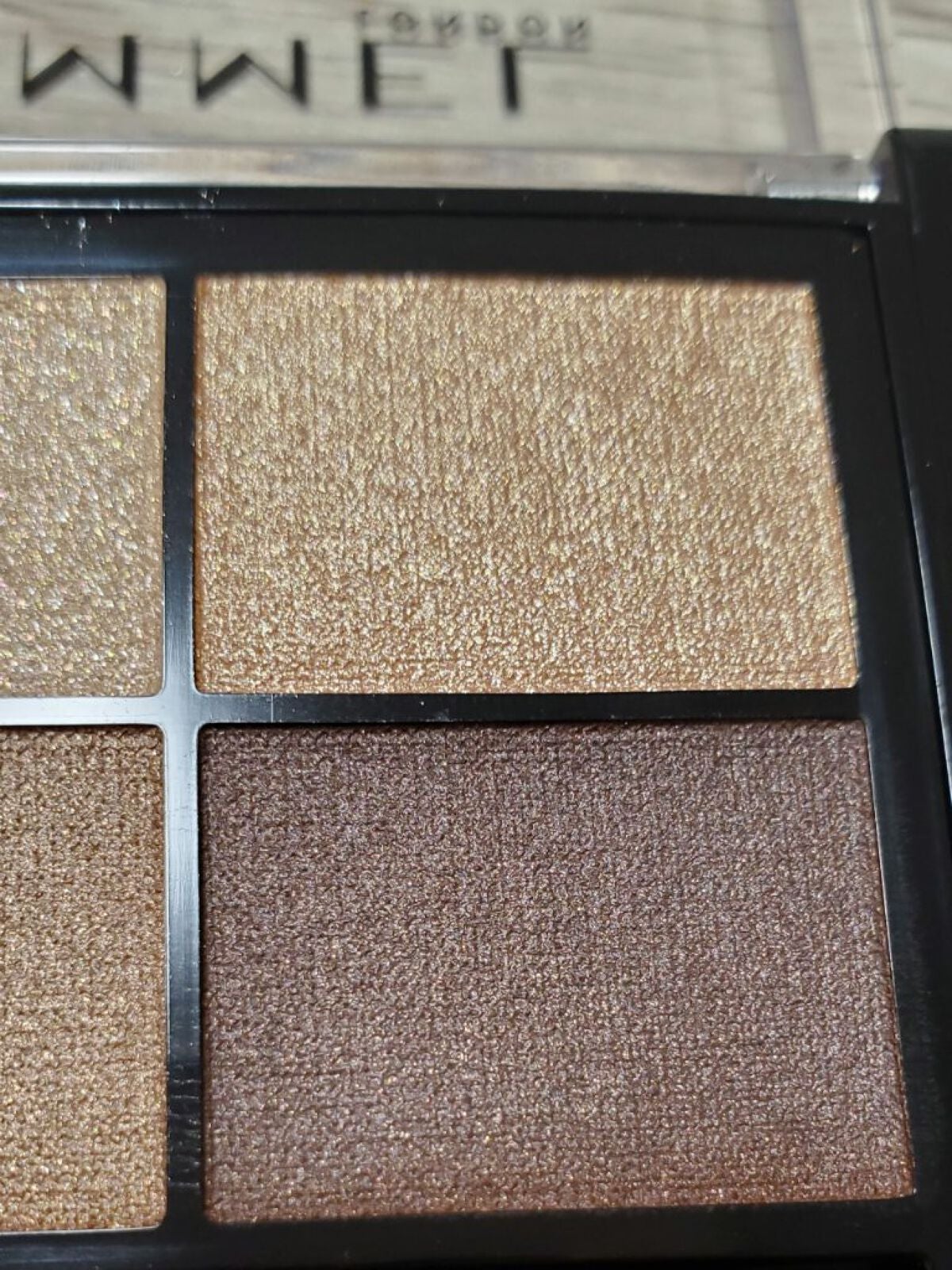 ワンダー エバー アイシャドウ/リンメル ロンドン/アイシャドウパレットを使ったクチコミ(4枚目)
