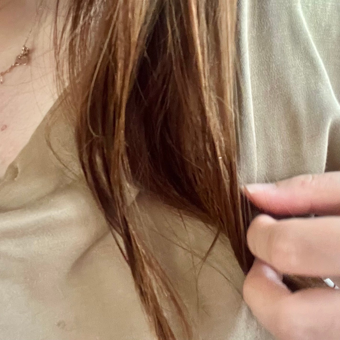 ミラクルズ うるおいブーストミルクウォーターセラム/パンテーン/アウトバストリートメントを使ったクチコミ(3枚目)