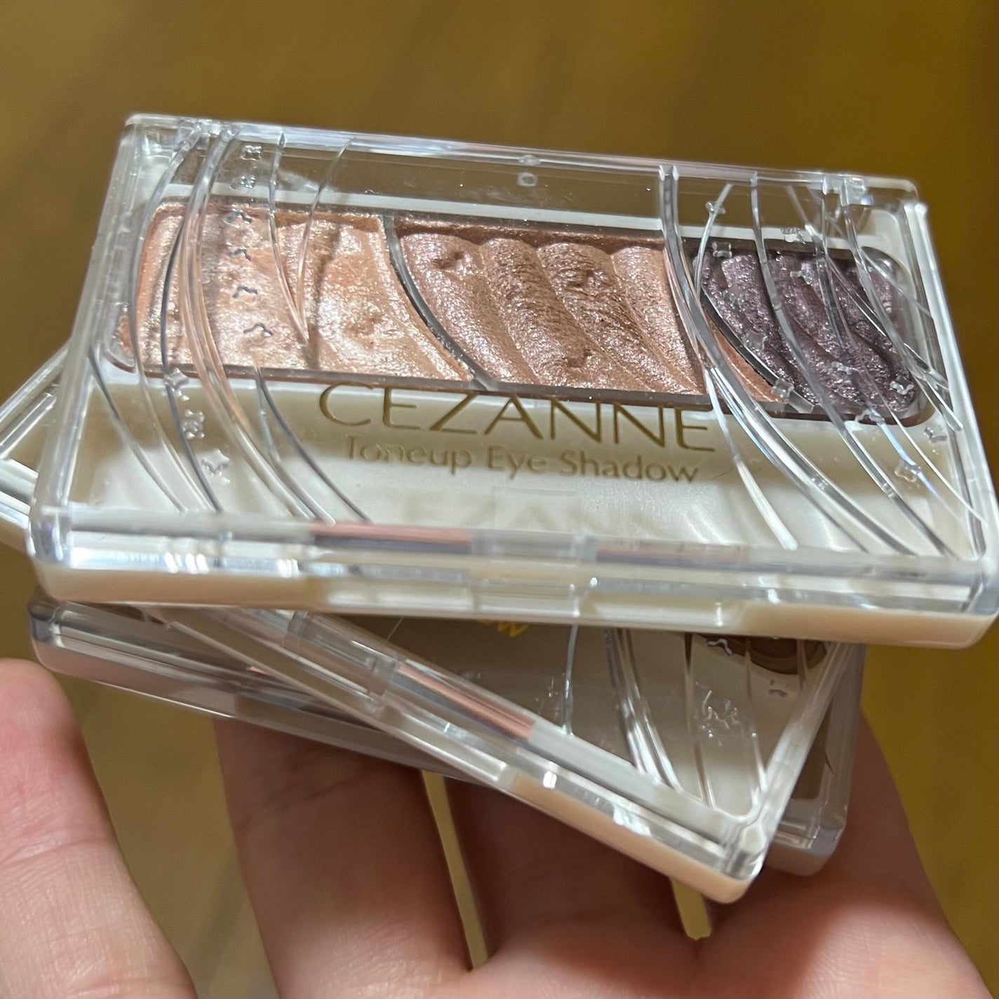トーンアップアイシャドウ/CEZANNE/アイシャドウパレットを使ったクチコミ(1枚目)