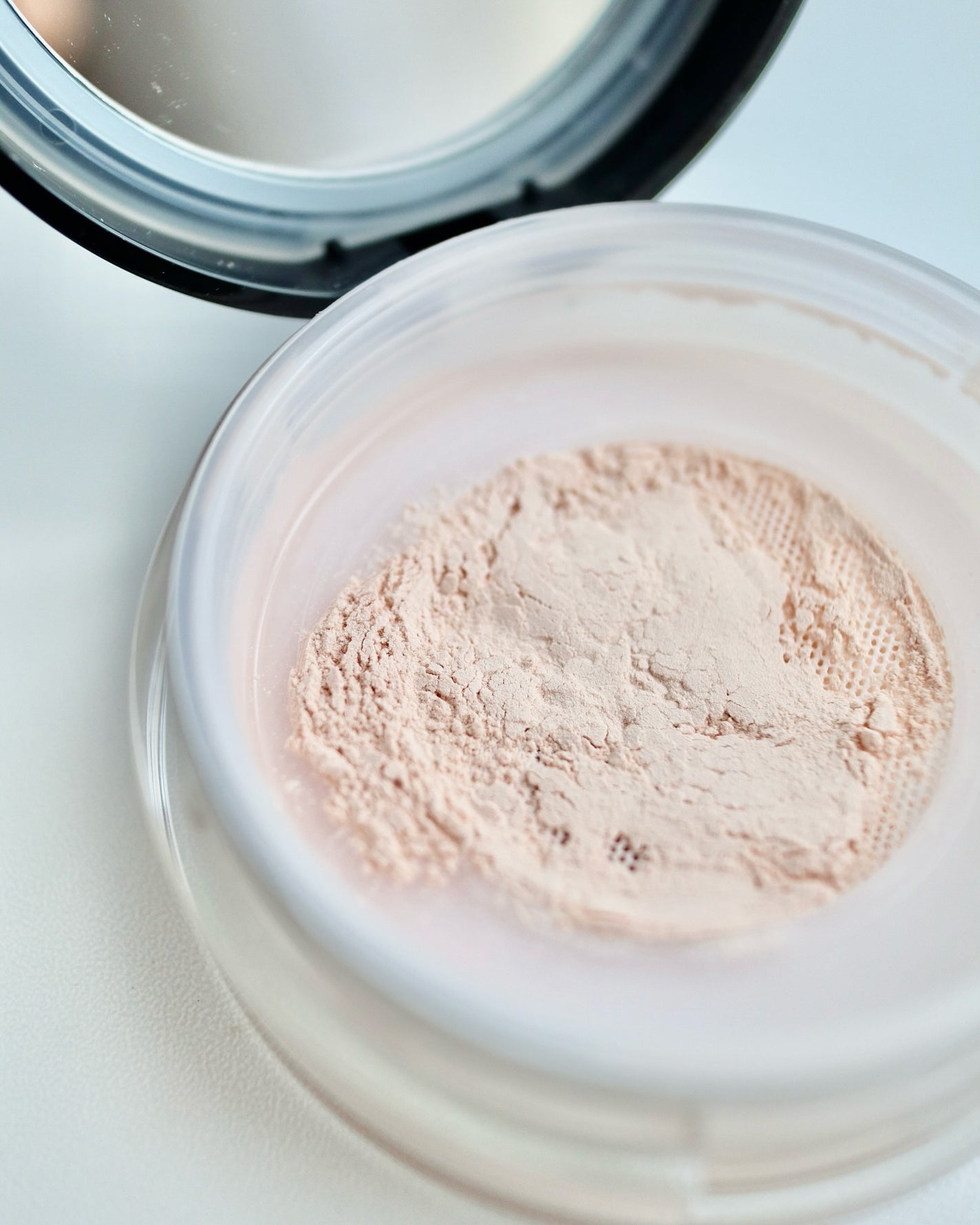 シルキーメイクキープフェイスパウダー/セフィーヌ/ルースパウダーを使ったクチコミ(6枚目)