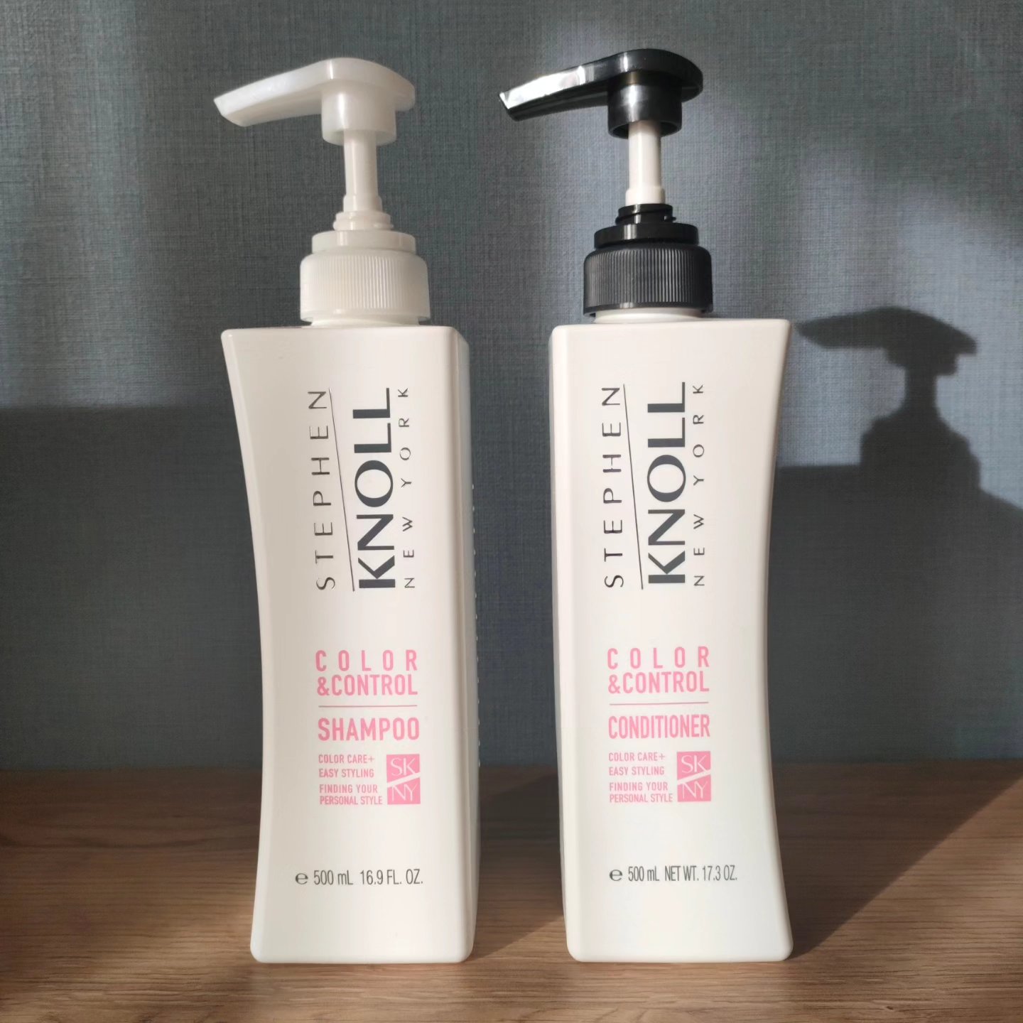 カラーコントロール シャンプー W/コンディショナー W/スティーブンノル ニューヨーク/市販シャンプーを使ったクチコミ（1枚目）