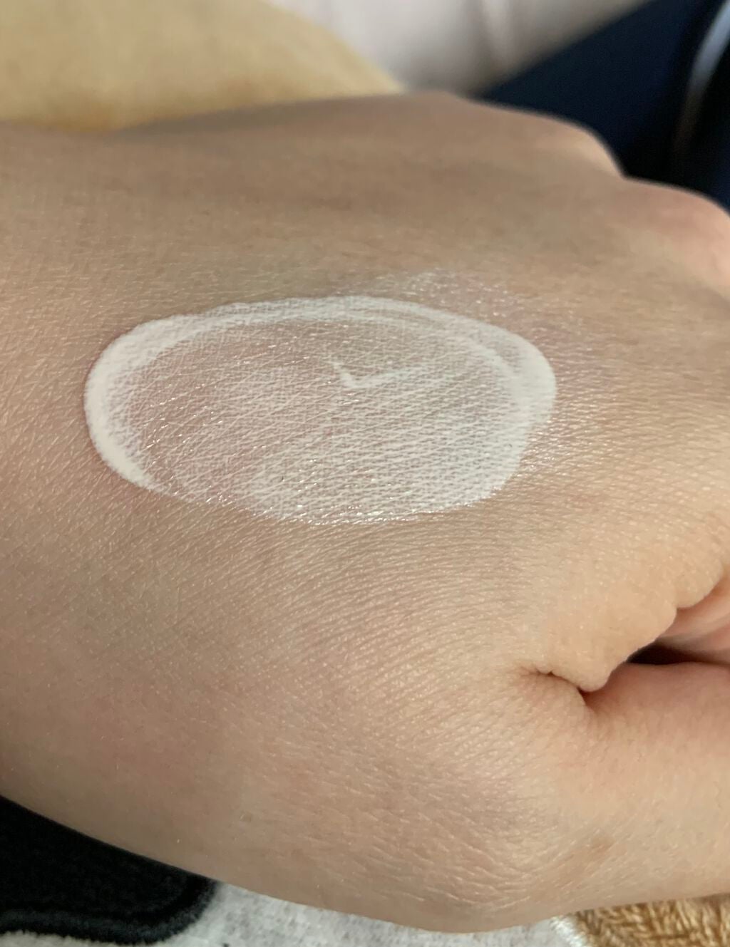 かなえ on LIPS 「HAKUの日中美白美容液を購入してみましたHAKUのクッション..」(5枚目)