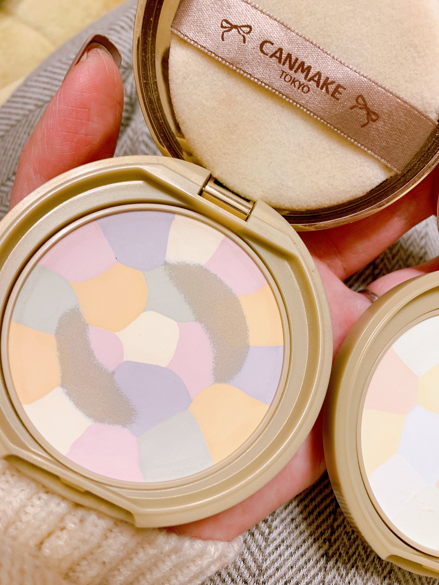 マシュマロフィニッシュパウダー ~Abloom~/キャンメイク/プレストパウダーを使ったクチコミ(3枚目)