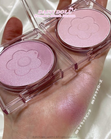 デイジードール パウダー ブラッシュ ブルーム/DAISY DOLL by MARY QUANT/パウダーチークを使ったクチコミ(4枚目)