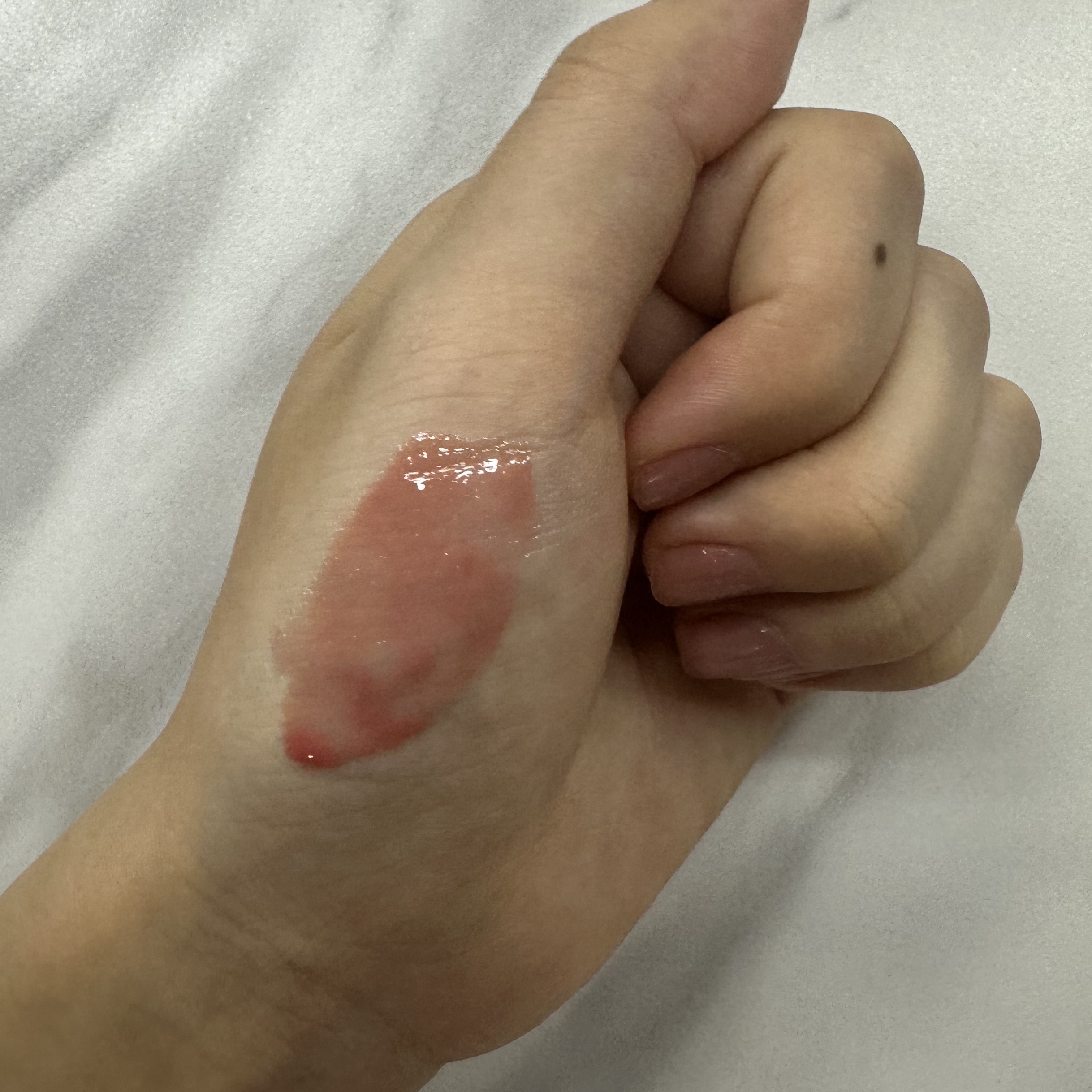 エッセンス リッププランパー BE300 ベージュピンク/Visée/リッププランパーを使ったクチコミ（2枚目）