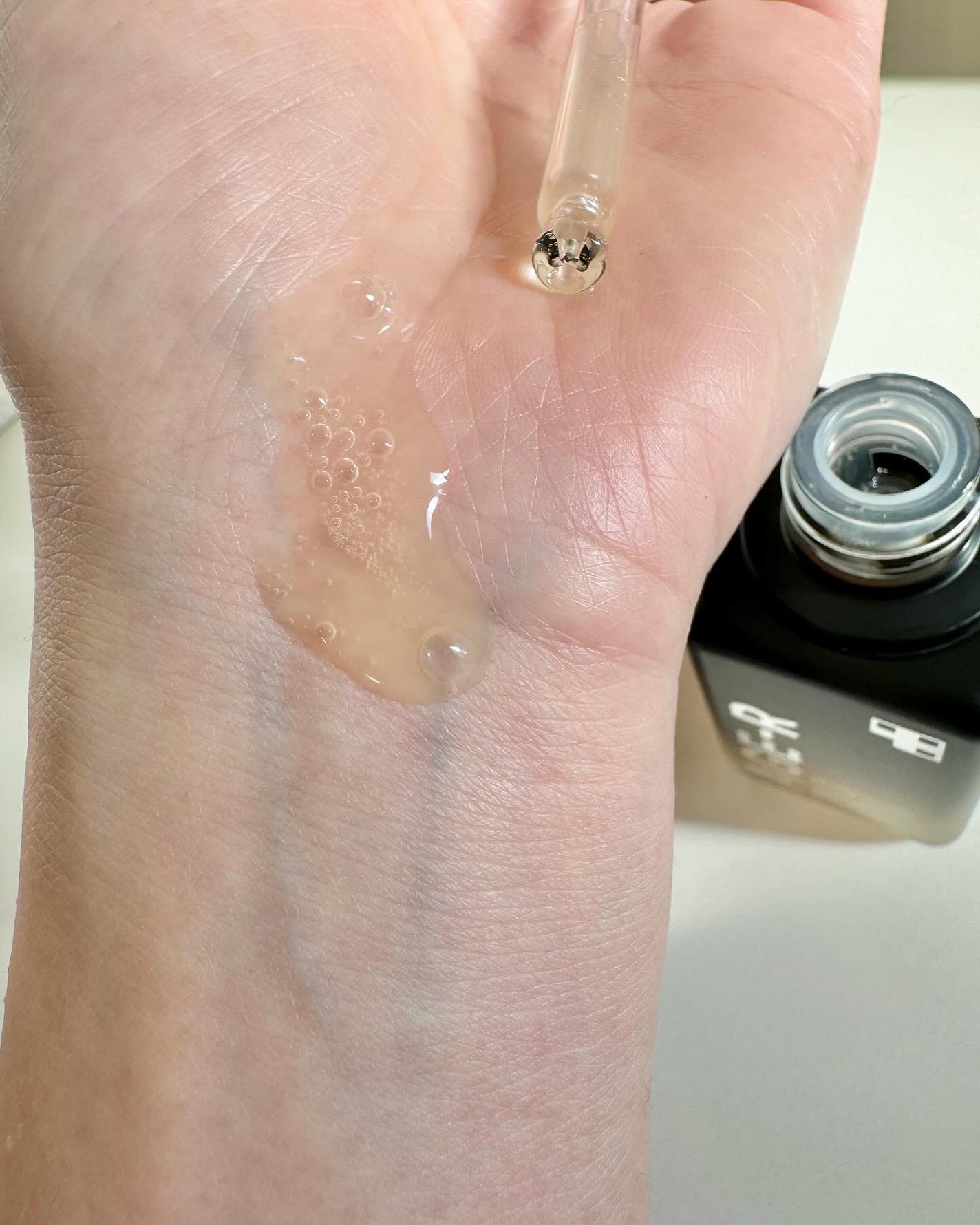 グルタチオングロウアンプル/MEDICUBE/美容液を使ったクチコミ(3枚目)