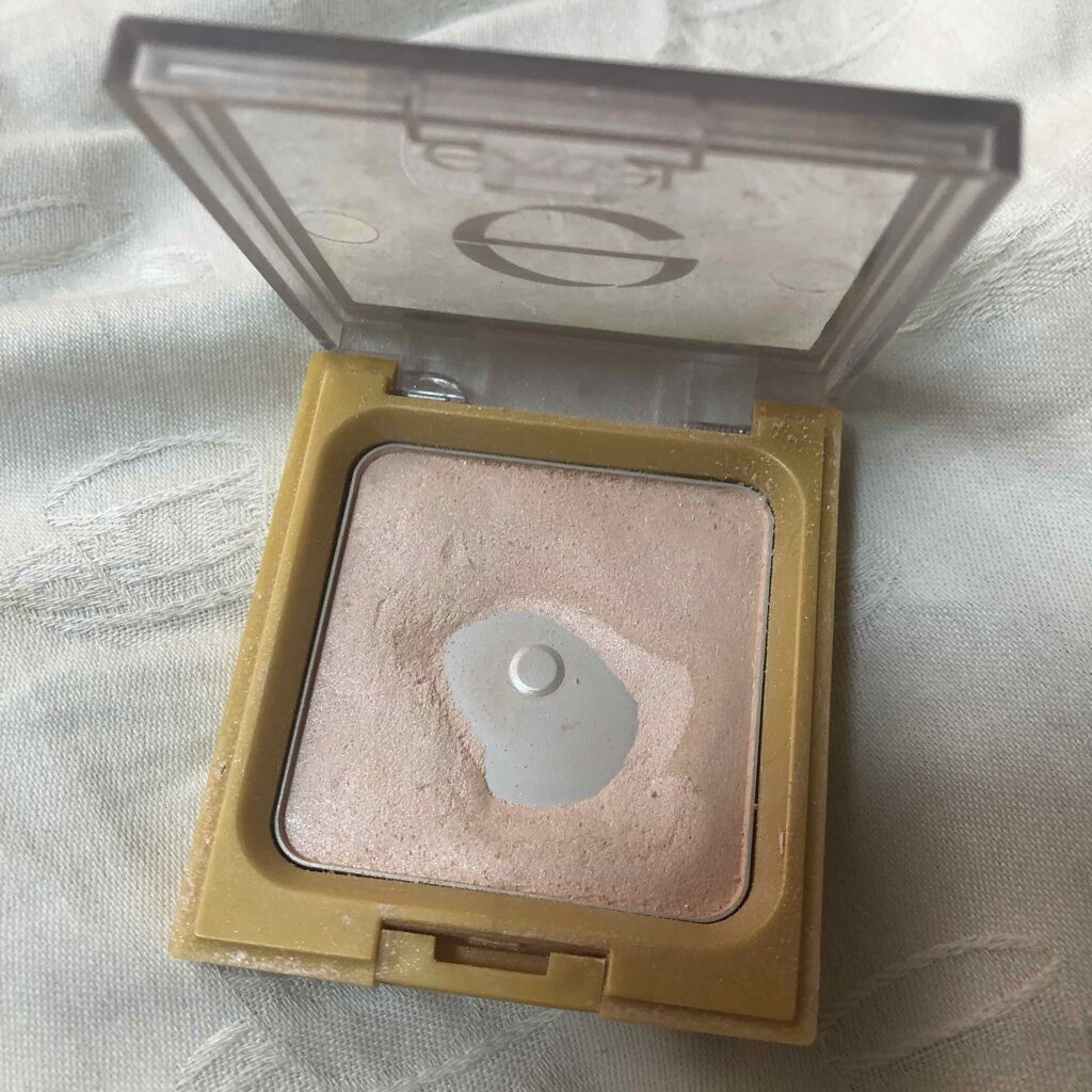 シャイニーパウダー N N01 シルバーピンク/excel/プレストパウダーを使ったクチコミ（1枚目）