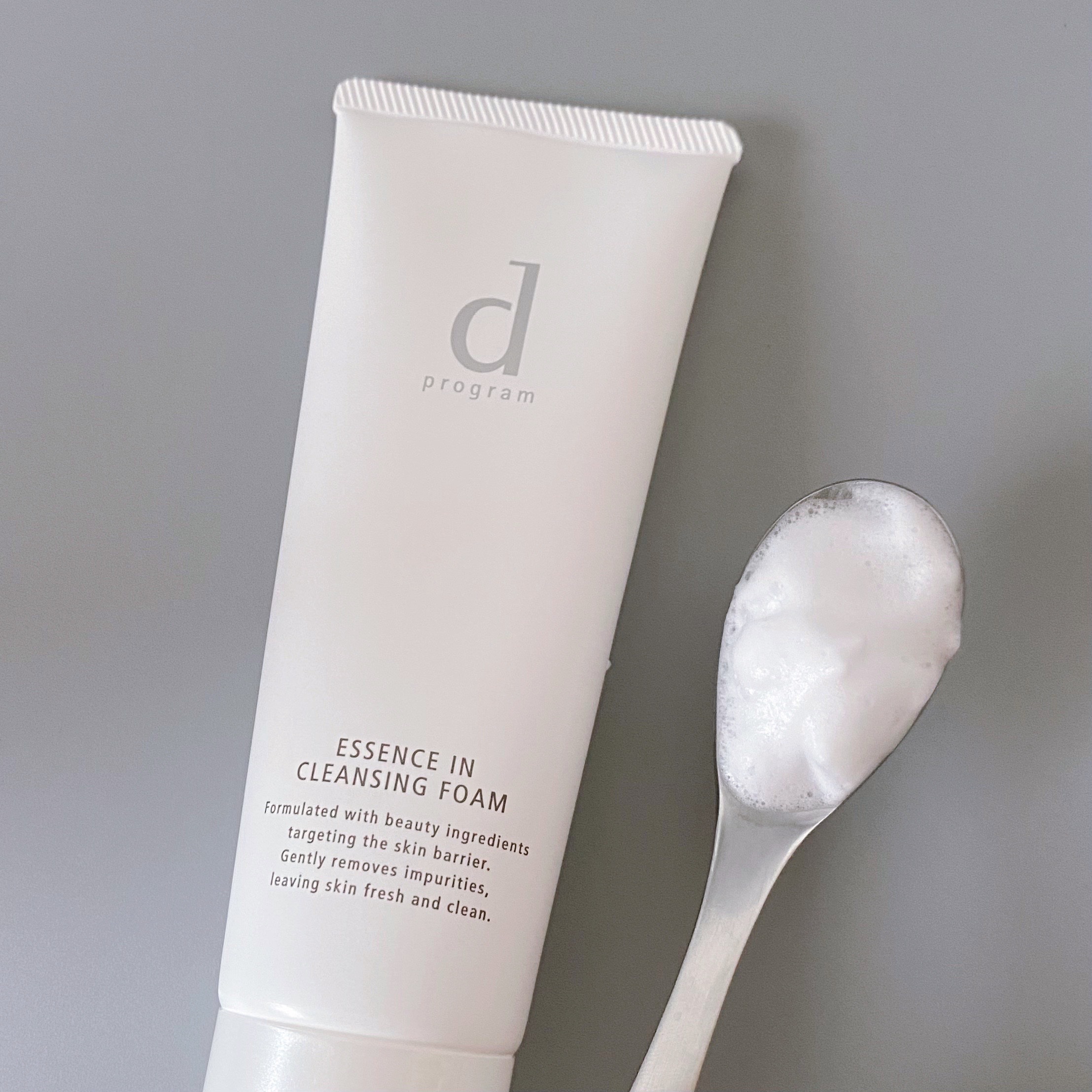 エッセンスイン クレンジングフォーム/d プログラム/洗顔フォームを使ったクチコミ（2枚目）
