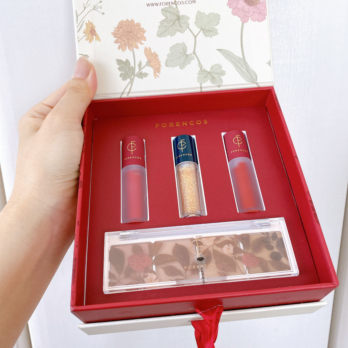 タトゥーベルベットティント #30 マルーン/フォレンコス/リップティントを使ったクチコミ（1枚目）